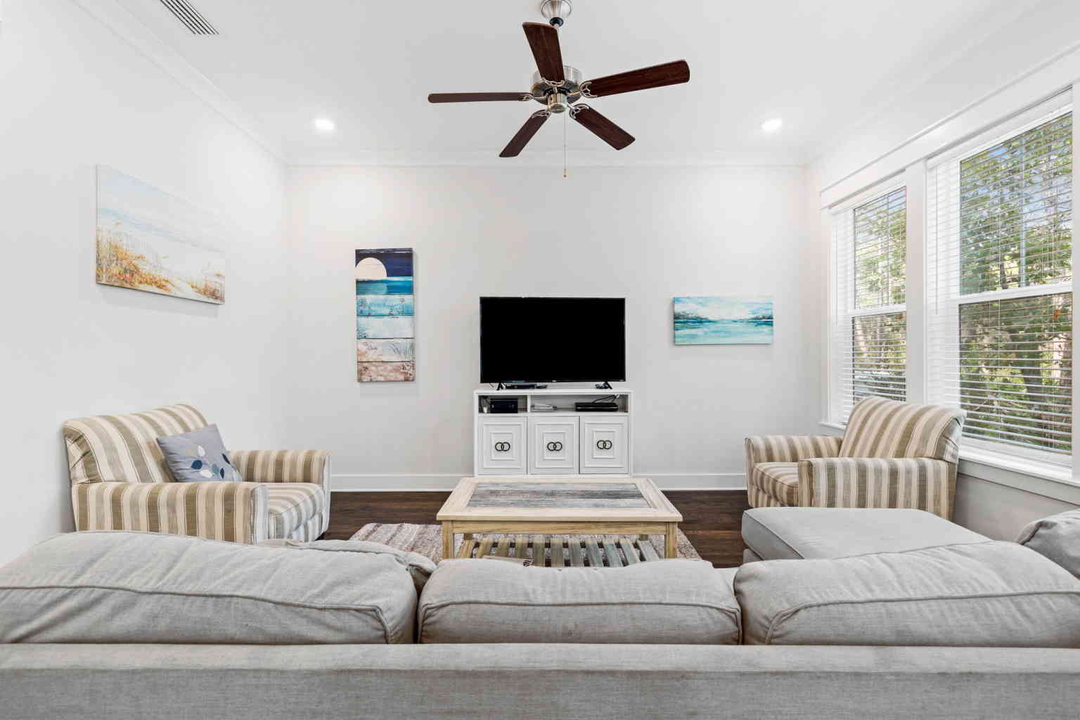 Beautiful 3-bedroom beach house located in Prominence,30A.